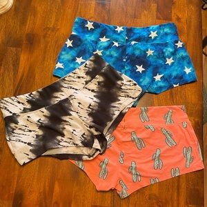 Set of 3 no boundaries light compression shorts